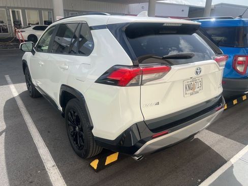 Used 2024 Toyota RAV4 SE AWD/4WD image 4