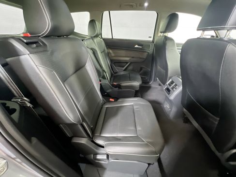 Used 2023 Volkswagen Atlas SEL R-Line image 28