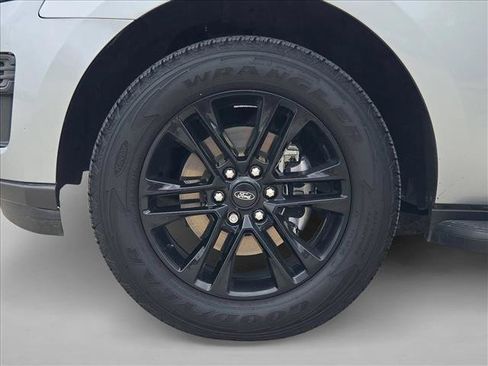 Used 2024 Ford Expedition XLT RWD image 24