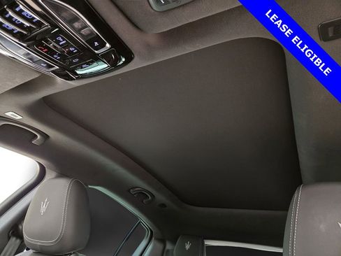 Used 2025 Maserati Grecale Modena image 18