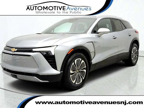 Used 2024 Chevrolet Blazer EV LT AWD/4WD image 1