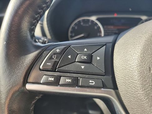 Used 2025 Nissan Sentra SV w/ All-Weather Package FWD image 28
