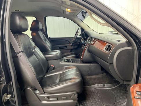 Used 2012 Chevrolet Tahoe LT image 20