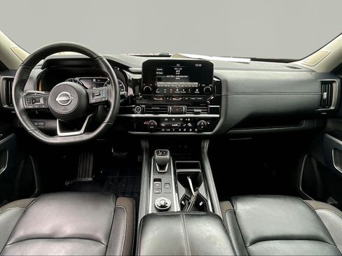 Certified 2023 Nissan Pathfinder SL w/ SL Premium Package AWD/4WD image 7