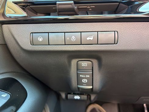Certified 2025 Nissan Murano SL AWD/4WD image 32