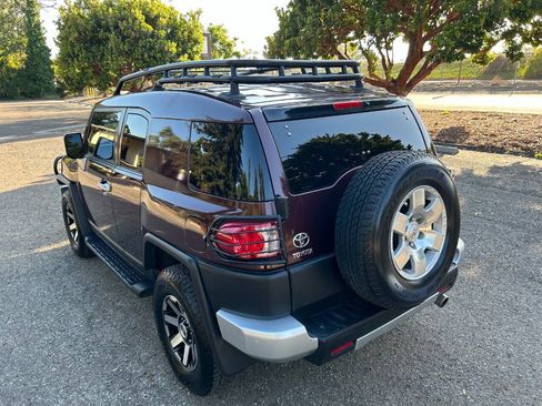 Used 2007 Toyota FJ Cruiser 4WD image 21