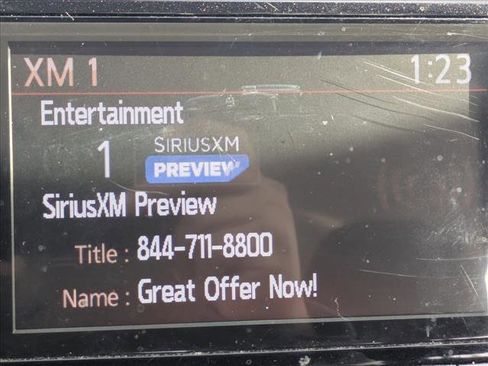 Used 2018 Nissan Rogue Sport SV image 4