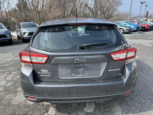 Used 2019 Subaru Impreza 2.0i image 5