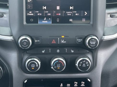 Used 2023 RAM 1500 Big Horn AWD/4WD image 20