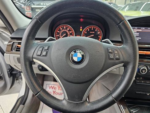 Used 2011 BMW 335i Sedan image 27
