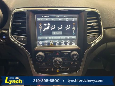 Used 2018 Jeep Grand Cherokee Laredo image 11