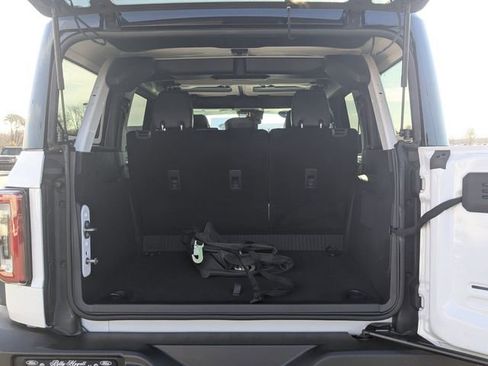 Used 2024 Ford Bronco Wildtrak image 24