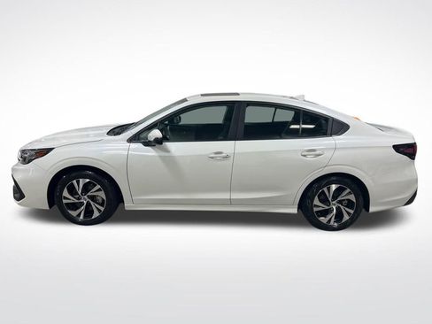 Used 2025 Subaru Legacy Premium image 6