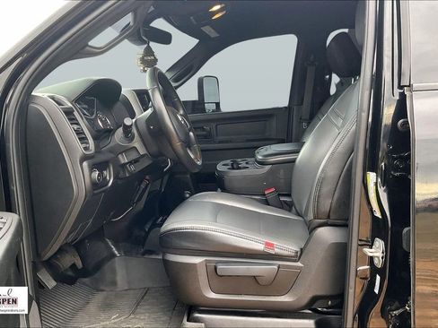 Used 2022 RAM 3500 Tradesman w/ Chrome Appearance Group image 25