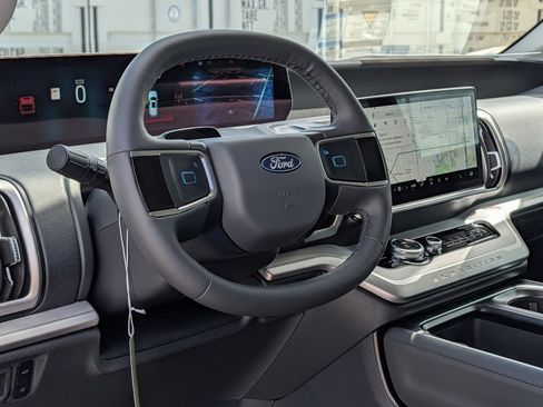 New 2026 Ford Expedition Max Active RWD image 26