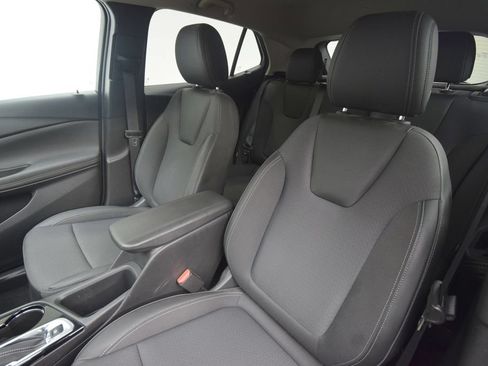 Used 2024 Buick Encore GX Preferred FWD image 17
