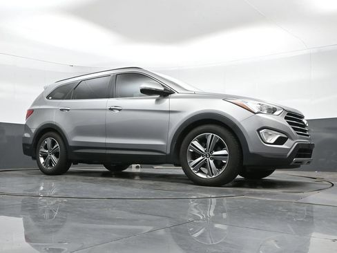 Used 2015 Hyundai Santa Fe Limited w/ Option Group 04 AWD/4WD image 43