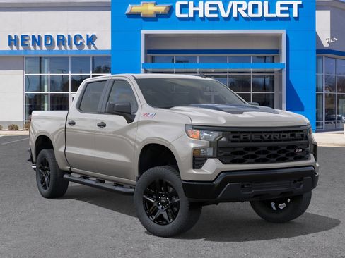 New 2026 Chevrolet Silverado 1500 Custom Trail Boss w/ Turbomax Blackout Package AWD/4WD image 9