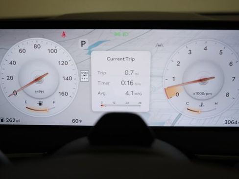 New 2026 Genesis GV70 3.5T Sport Prestige AWD/4WD image 33