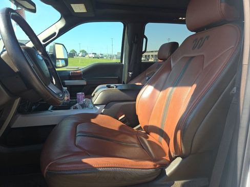 Used 2022 Ford F250 King Ranch w/ King Ranch Ultimate Package image 18