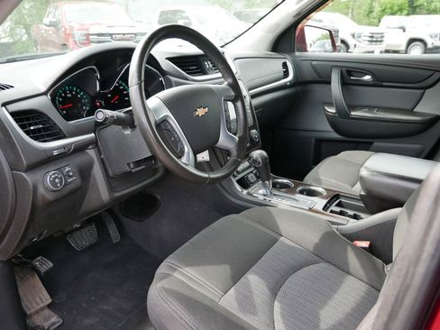 Used 2015 Chevrolet Traverse LT AWD/4WD image 15