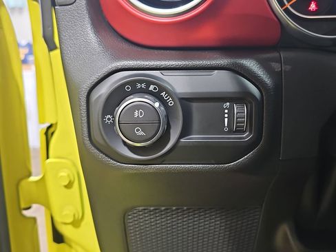 Used 2023 Jeep Gladiator Rubicon w/ LED Lighting Group image 24