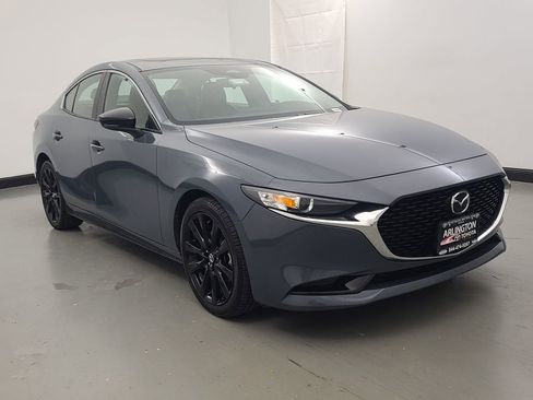 Used 2024 MAZDA MAZDA3 s image 2