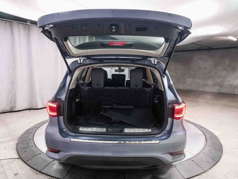 Used 2019 INFINITI QX60 Luxe w/ Essential Package image 26