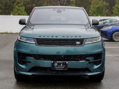 Used 2023 Land Rover Range Rover Sport SE Dynamic image 2