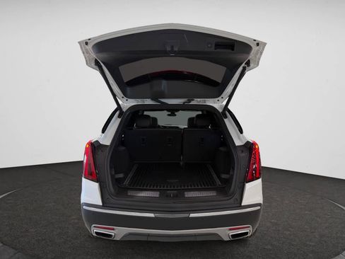 Certified 2023 Cadillac XT5 Premium Luxury image 7