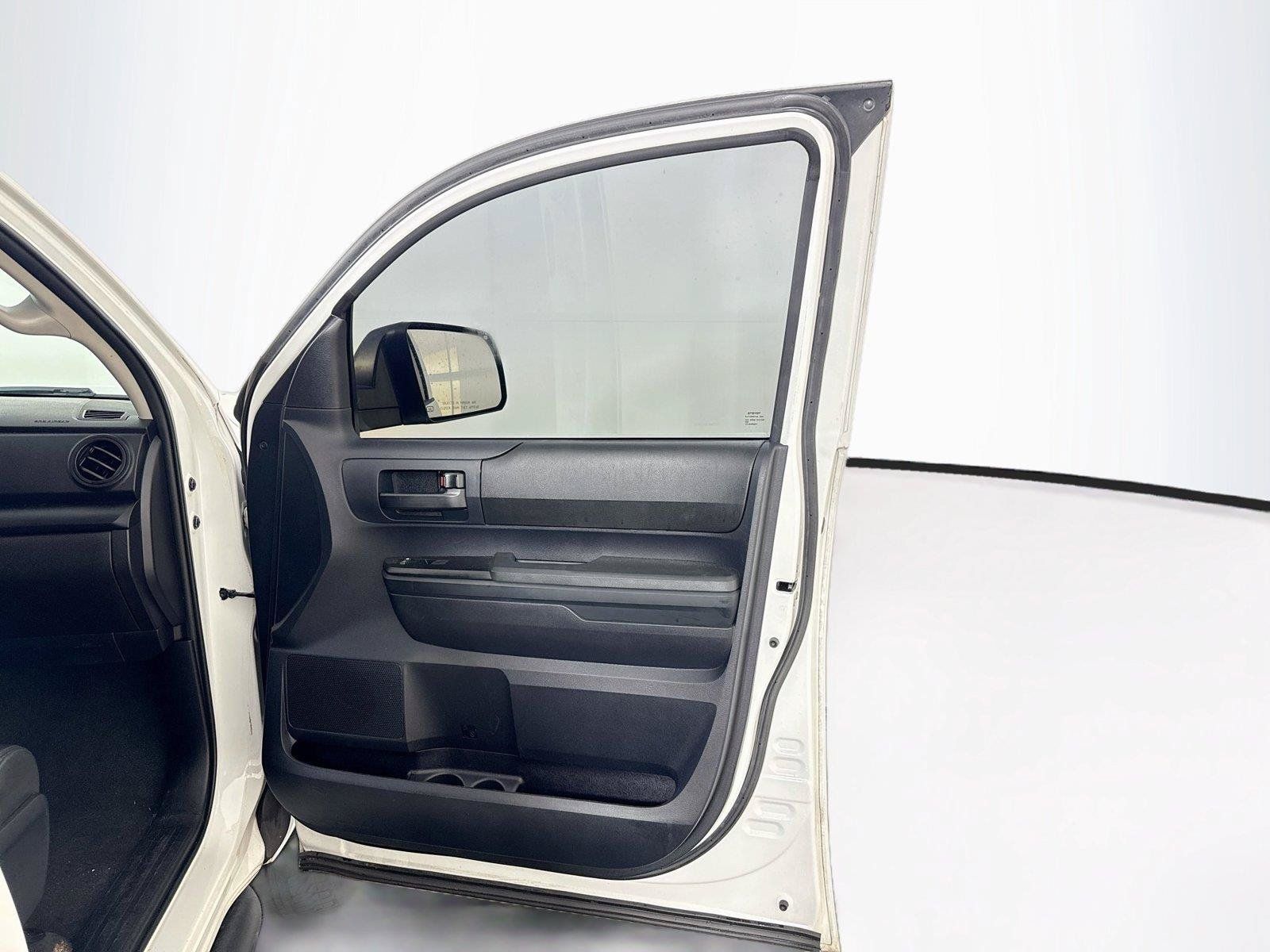 Used 2016 Toyota Tundra SR RWD image 12