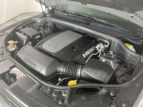 Used 2023 Dodge Durango R/T w/ Hemi Orange Plus Package image 12