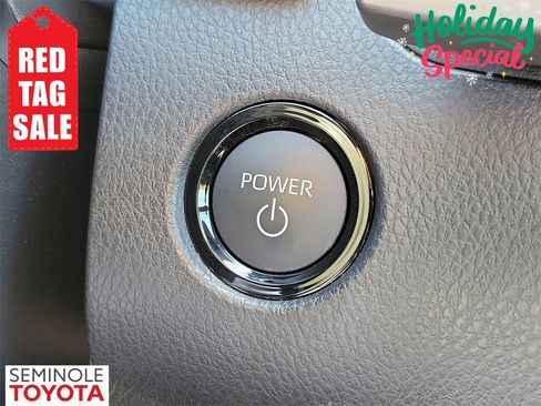 Used 2025 Toyota Camry XSE image 30