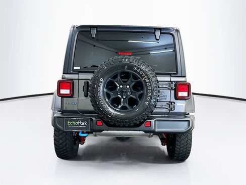 Used 2023 Jeep Wrangler Unlimited w/ Cold Weather Group AWD/4WD image 7