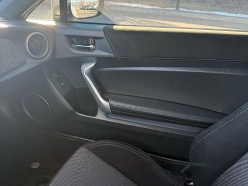 Used 2017 Toyota 86 image 27