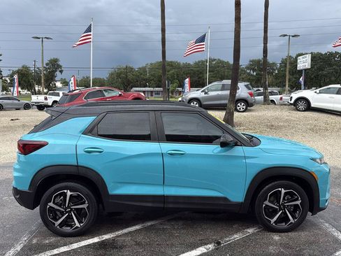 Used 2021 Chevrolet TrailBlazer RS w/ Technology Package FWD image 6