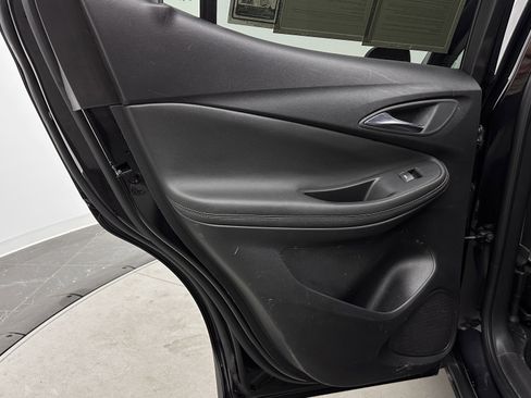 Used 2023 Buick Encore GX Select image 24