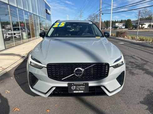 Certified 2025 Volvo XC60 B5 Plus image 7