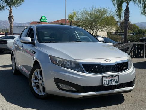 Used 2013 Kia Optima LX image 2