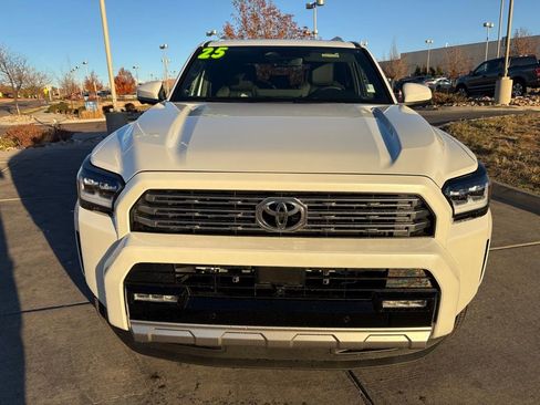 Used 2025 Toyota 4Runner 4WD image 2