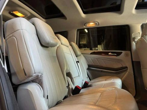 Used 2013 Mercedes-Benz GL 320 BlueTEC 4MATIC image 28