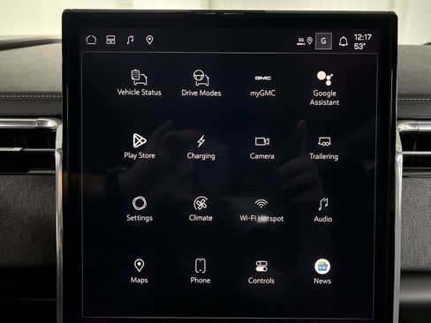 New 2026 GMC Sierra EV Elevation w/ LPO, Elevation Dark Package image 47