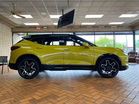Used 2023 Chevrolet Blazer RS w/ Driver Confidence II Package FWD image 7