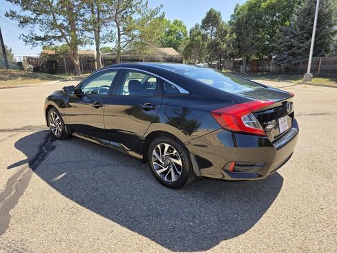 Used 2016 Honda Civic EX image 3