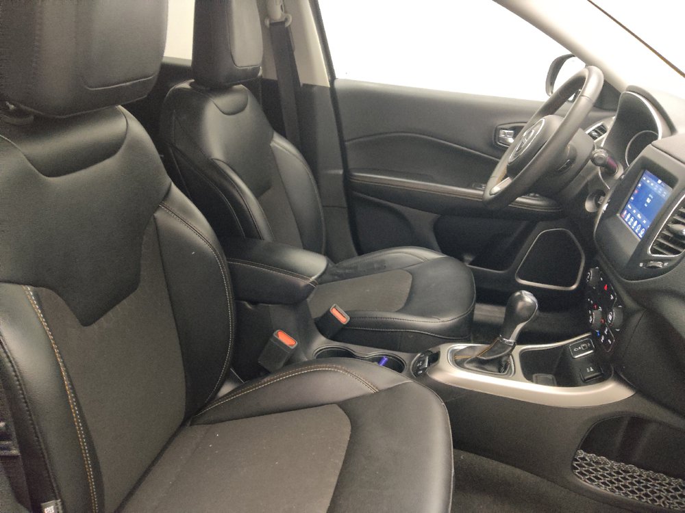 Used 2021 Jeep Compass Latitude FWD image 21