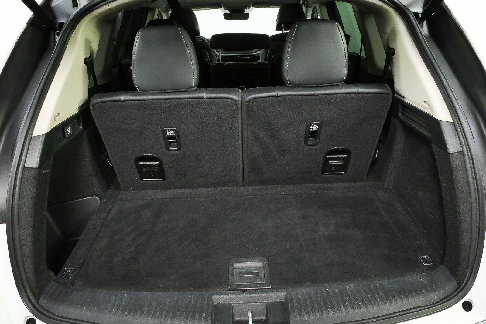 Used 2023 Acura MDX w/ Technology Package AWD/4WD image 29