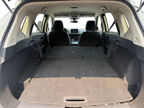 Used 2023 Nissan Rogue S AWD/4WD image 27