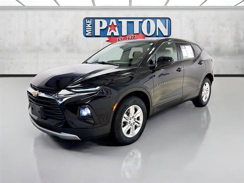 Used 2021 Chevrolet Blazer LT FWD image 3