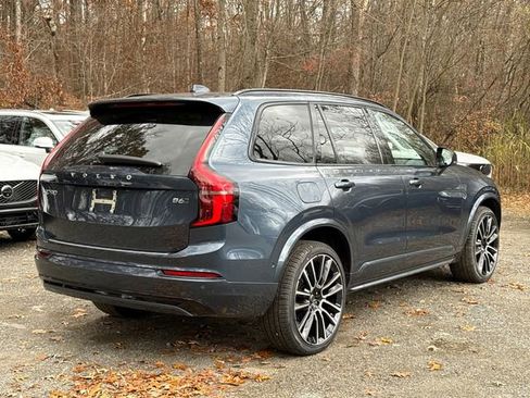 New 2026 Volvo XC90 B6 Ultra w/ Protection Package image 2