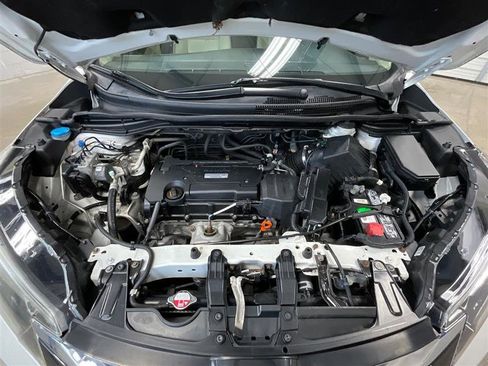 Used 2016 Honda CR-V EX image 31